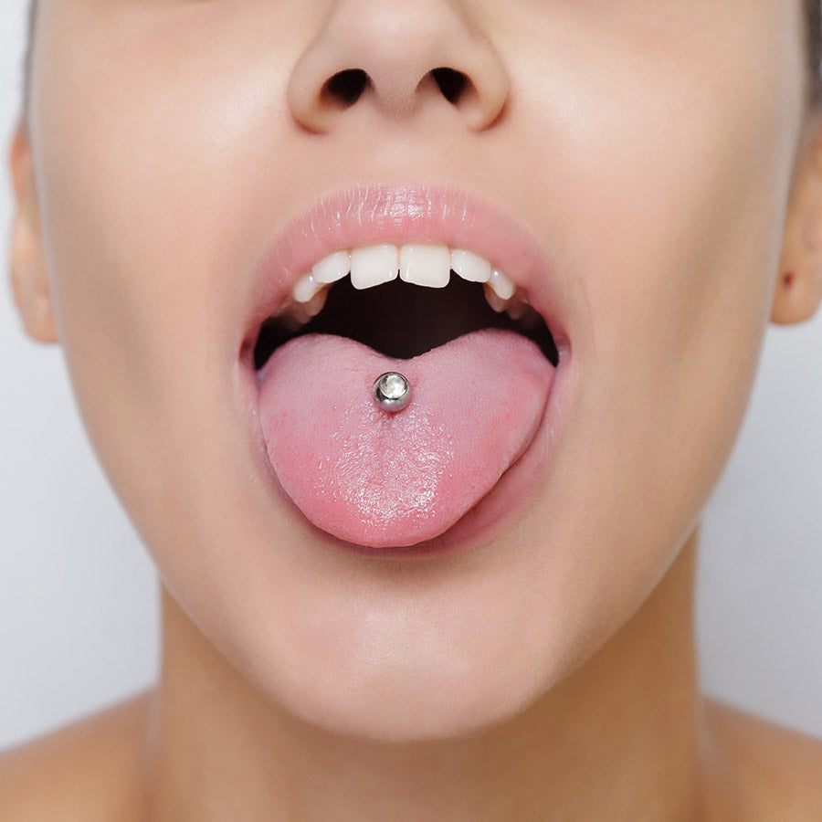 A fashion tongue ring